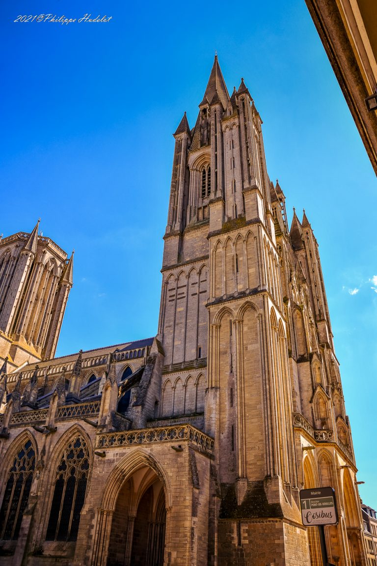 Cathédrale de Coutances - Vue de l'extérieur